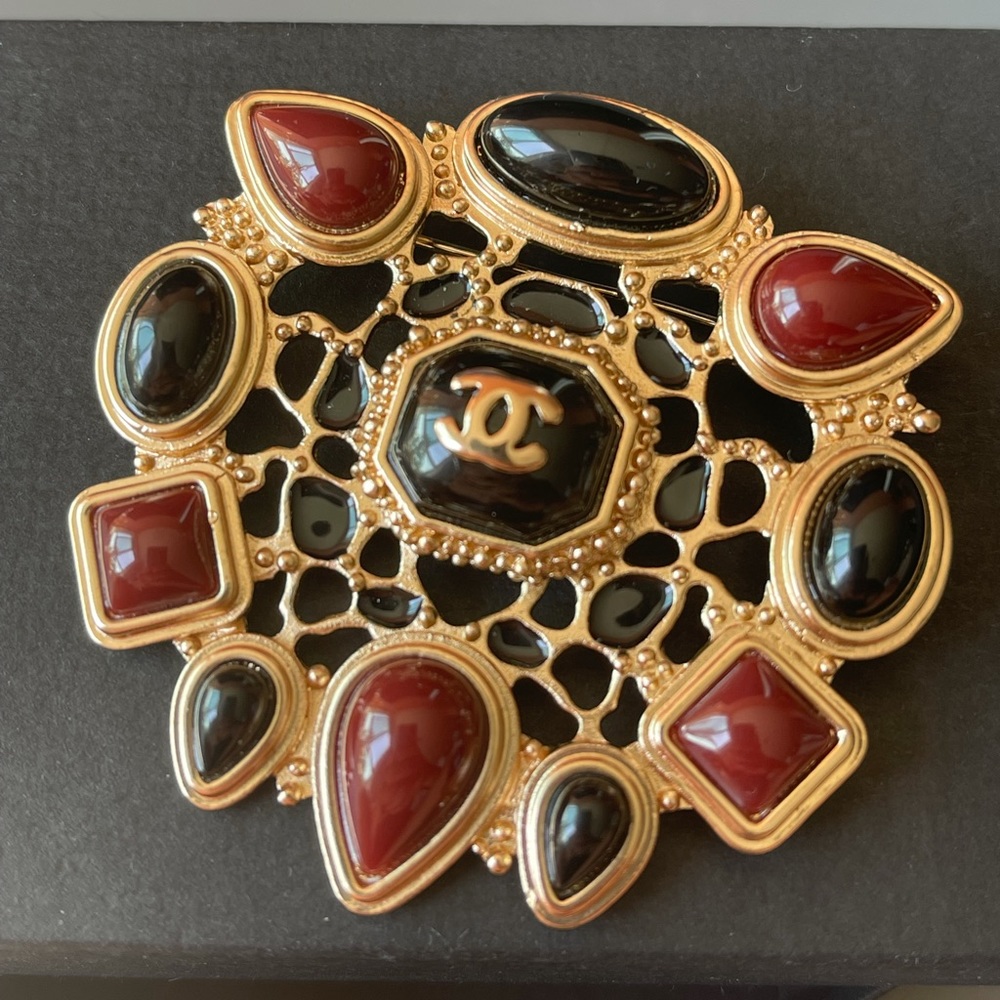 Vintage Chanel Brooch vintage collection for sale
